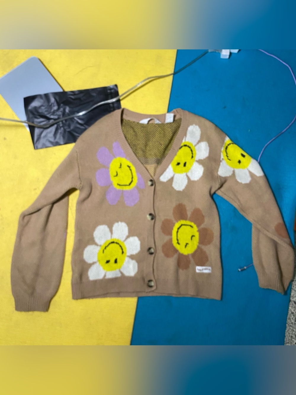 H&M Beige Cardigan with Daisy Smile Motifs